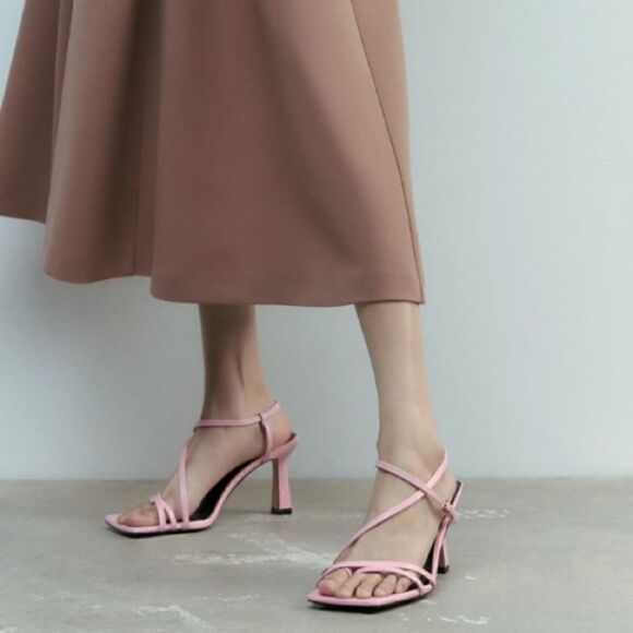 NWT Zara Strappy Heeled Leather Sandals - Picture 4 of 12